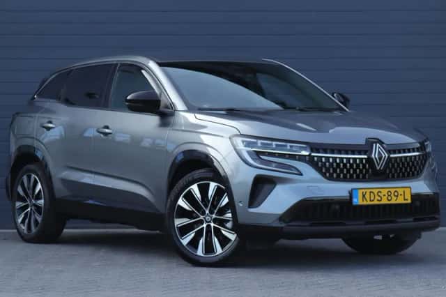 Renault Austral (2023) thumbnail 4