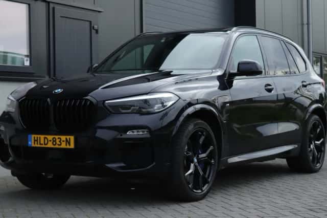 BMW X5 (2020) thumbnail 5