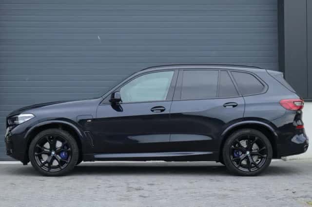 BMW X5 (2020) thumbnail 6