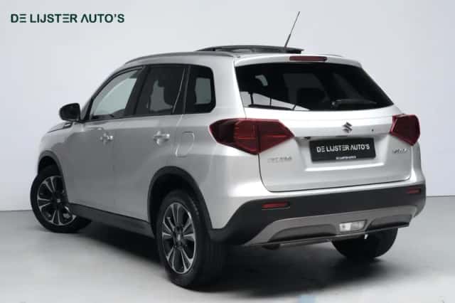 Suzuki Vitara (2019) thumbnail 3