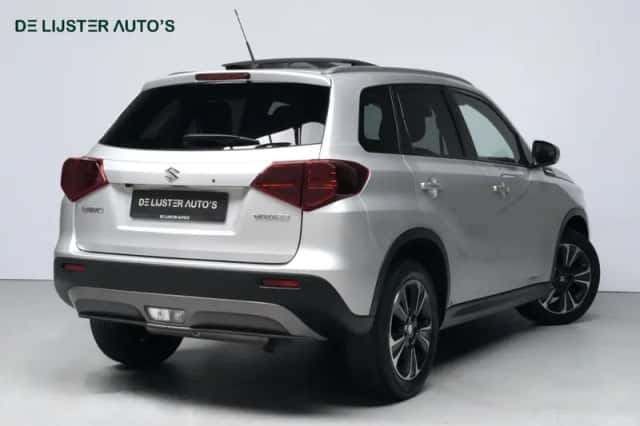 Suzuki Vitara (2019) thumbnail 5