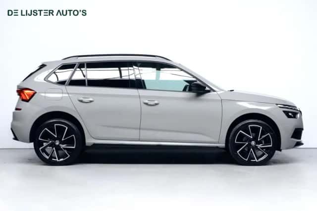 Škoda Kamiq (2021) thumbnail 4