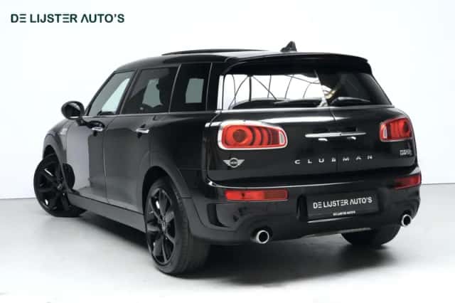 MINI Clubman (2019) thumbnail 3