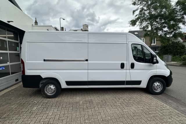 Opel Movano (2024) thumbnail 6