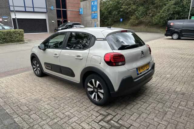 Citroën C3 (2022) thumbnail 3