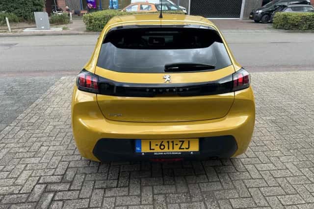 Peugeot 208 (2021) thumbnail 4