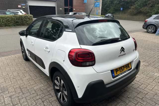 Citroën C3 (2021) thumbnail 3