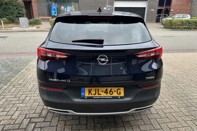 Opel Grandland (2019) thumbnail 4