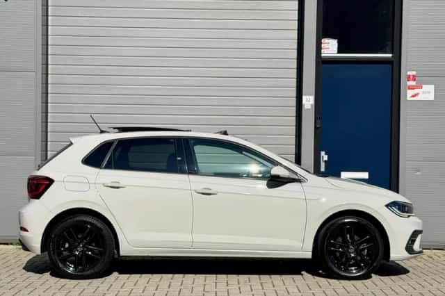 Volkswagen Polo (2022) thumbnail 6