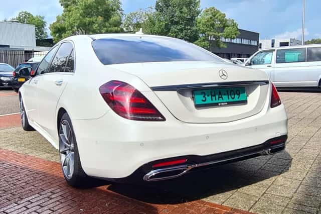 Mercedes-Benz S-Klasse (2017) thumbnail 4