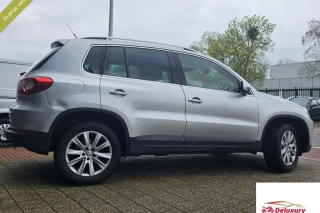 Volkswagen Tiguan (2007) thumbnail 4