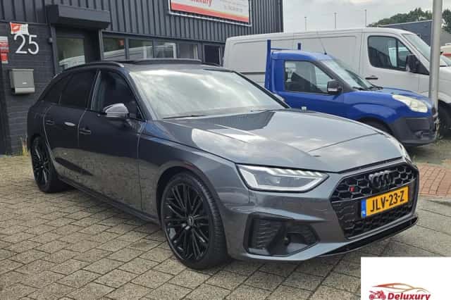 Audi S4 (2021) thumbnail 3