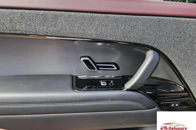 Land Rover Range Rover Sport (2023) thumbnail 4