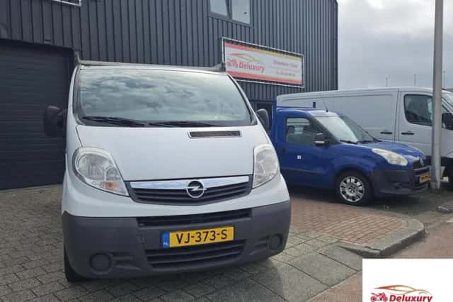 Opel Vivaro (2014) thumbnail 1