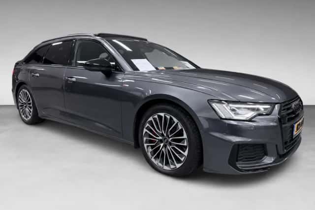 Audi A6 (2023) thumbnail 2