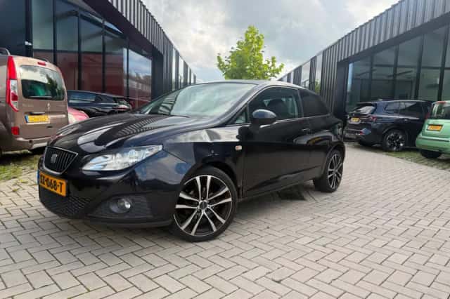 SEAT Ibiza (2008) thumbnail 1
