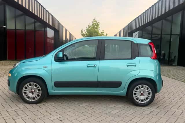 Fiat Panda (2014) thumbnail 3