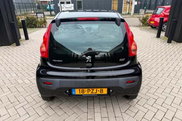 Peugeot 107 (2011) thumbnail 3