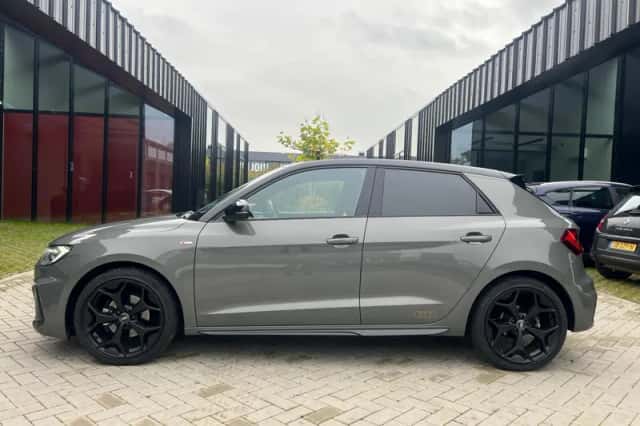Audi A1 (2019) thumbnail 3