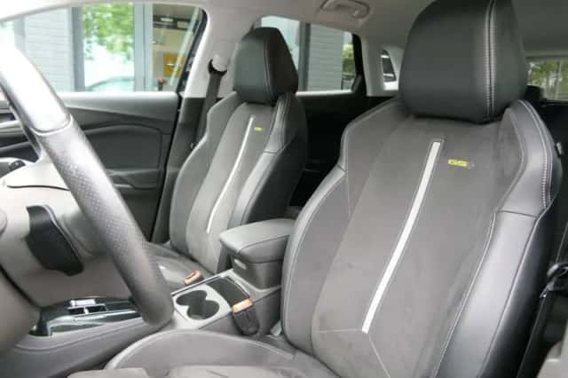 Opel Grandland (2023) thumbnail 4