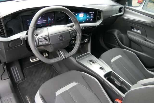 Opel Mokka (2025) thumbnail 3