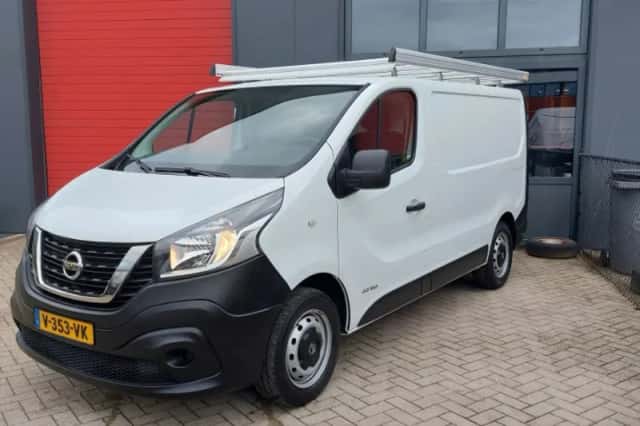 Nissan NV300 (2019) thumbnail 4
