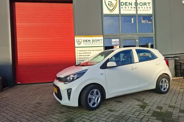 Kia Picanto (2022) thumbnail 1