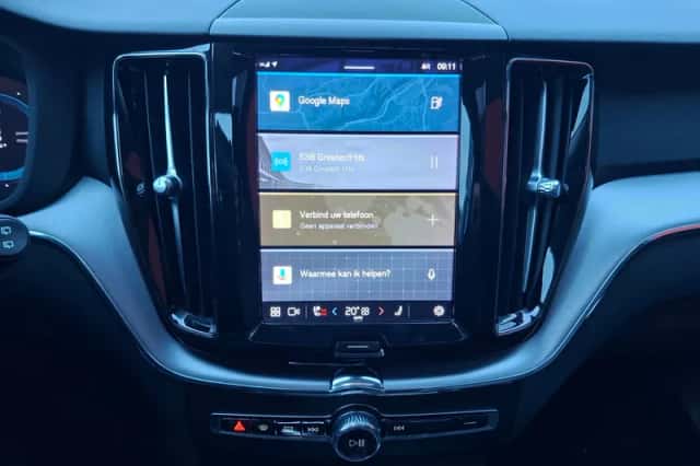 Volvo XC60 (2021) thumbnail 4