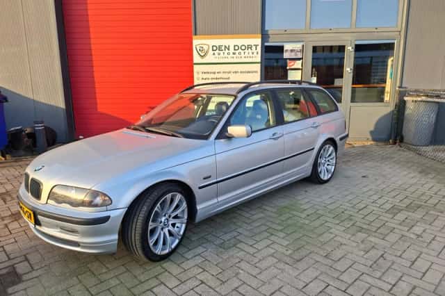 BMW 3-Serie (2001) thumbnail 3