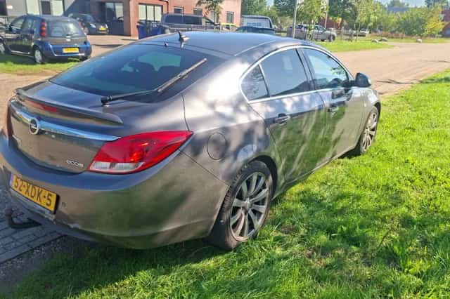 Opel Insignia (2012) thumbnail 3