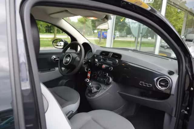 Fiat 500 (2015) thumbnail 3