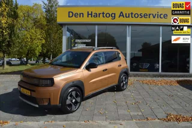 Fiat Grande Panda (2025) thumbnail 1