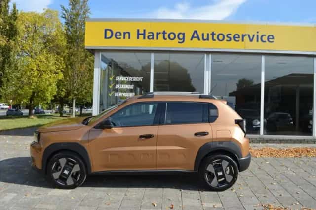 Fiat Grande Panda (2025) thumbnail 2