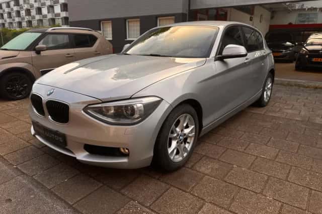 BMW 1-Serie (2012) thumbnail 3