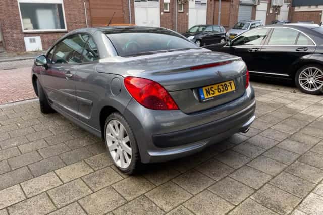 Peugeot 207 (2009) thumbnail 4