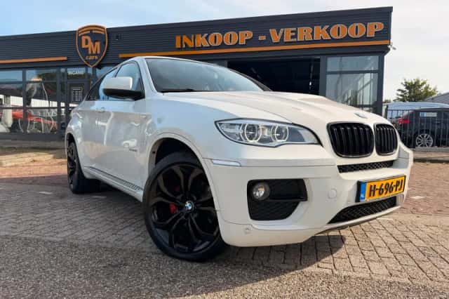 BMW X6 (2012) thumbnail 2