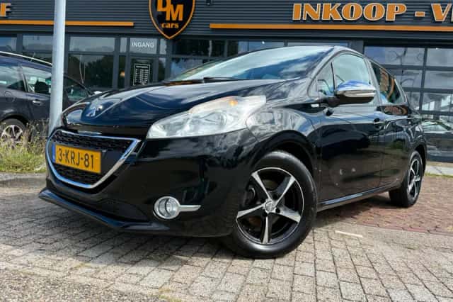 Peugeot 208 (2013) thumbnail 1