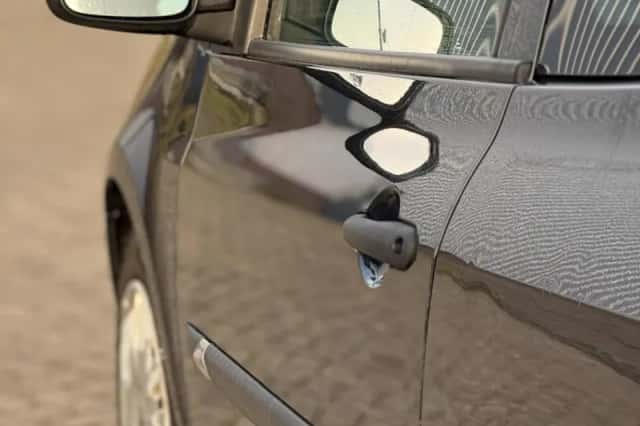 Renault Clio (2006) thumbnail 2