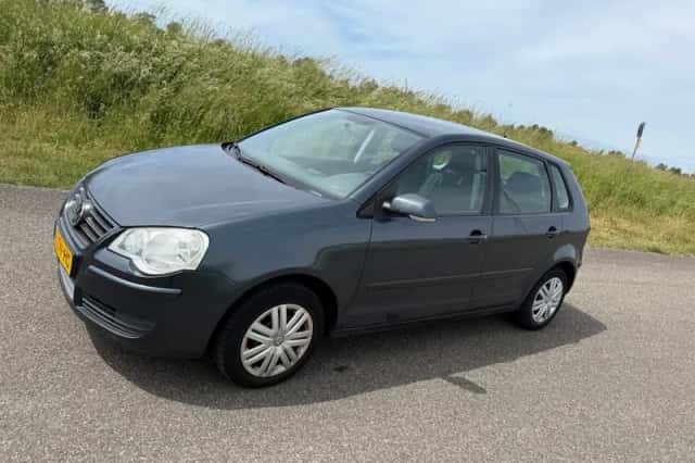 Volkswagen Polo (2006) thumbnail 4