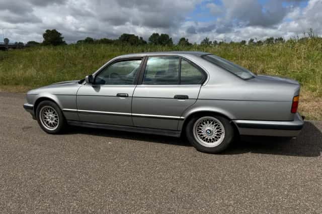 BMW 5-Serie (1989) thumbnail 6