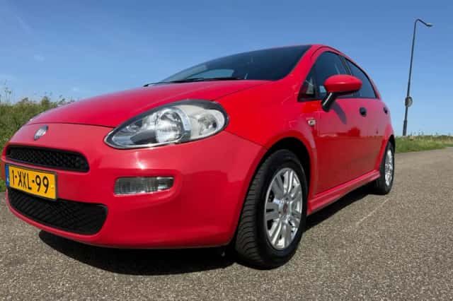 Fiat Punto Evo (2014) thumbnail 1