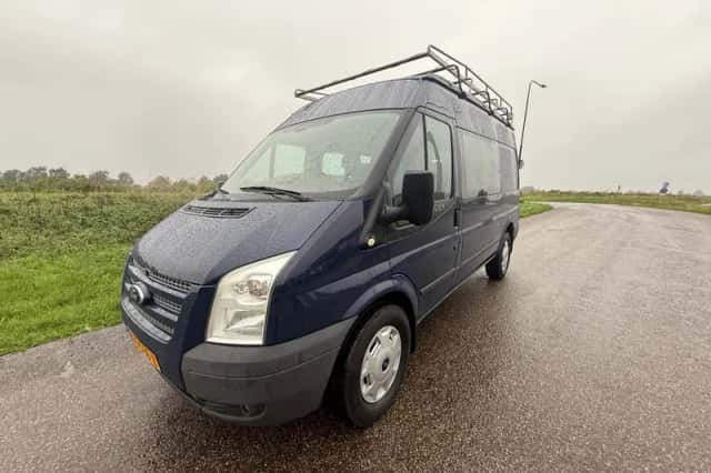 Ford Transit (2014) thumbnail 2