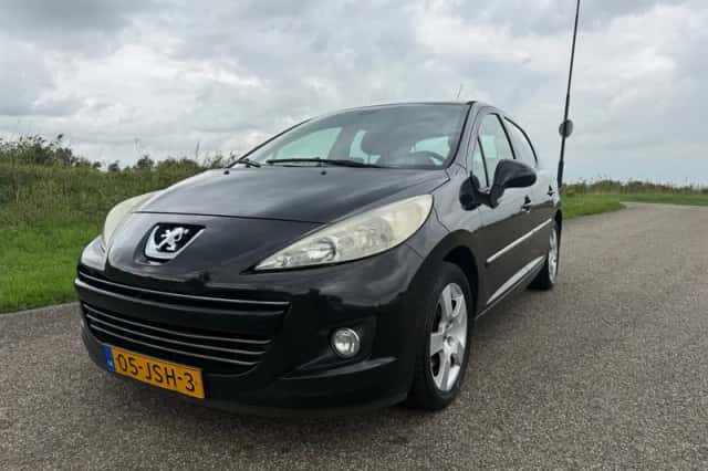 Peugeot 207 (2009) thumbnail 1