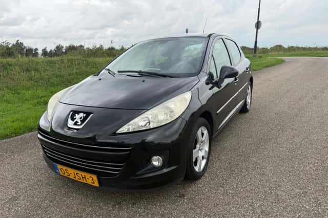 Peugeot 207 (2009) thumbnail 3
