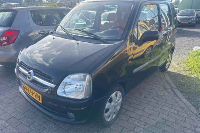 Opel Agila (2003) thumbnail 1