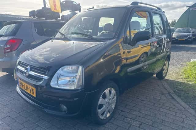 Opel Agila (2003) thumbnail 3