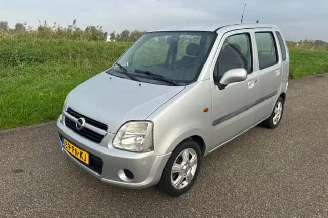 Opel Agila (2004) thumbnail 2