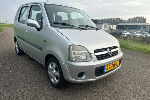 Opel Agila (2004) thumbnail 6