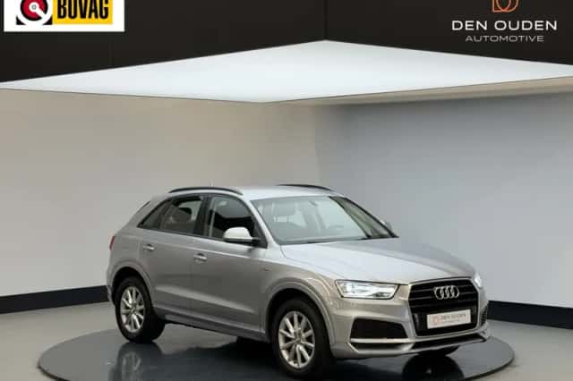 Audi Q3 (2017) thumbnail 1