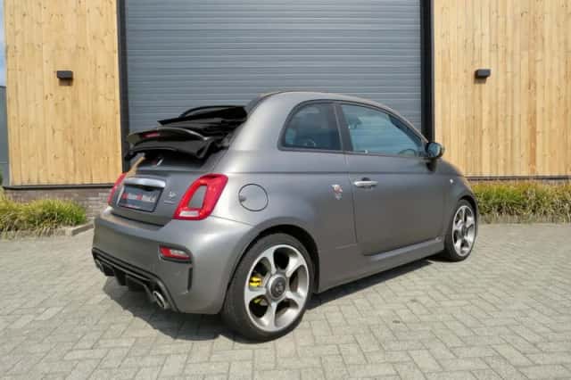 Fiat 500C (2019) thumbnail 1